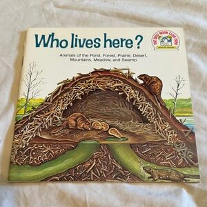 Who lives here? *Vintage* Children's Paperback Book